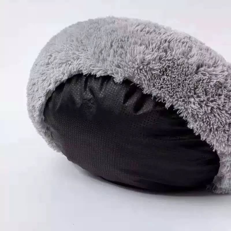Fast Shipping COZY PLUSH PET BED. Ultimate Comfort for Your Furry Friend