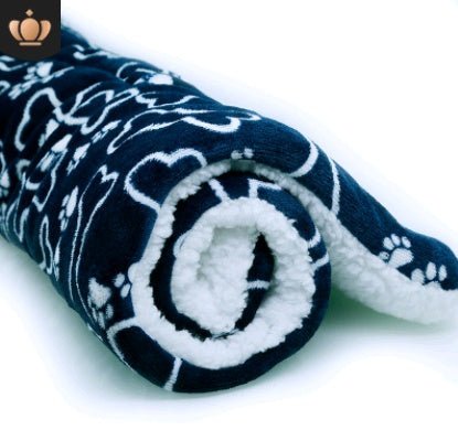 Ultra - Soft Pet Blanket – Coral Cashmere Warm Mat for Puppies, Dogs & Cats | Noble Nose - Noble Nose